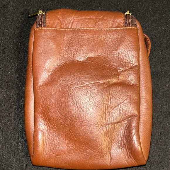 Koren Ray Crossbody - Picture 4 of 5